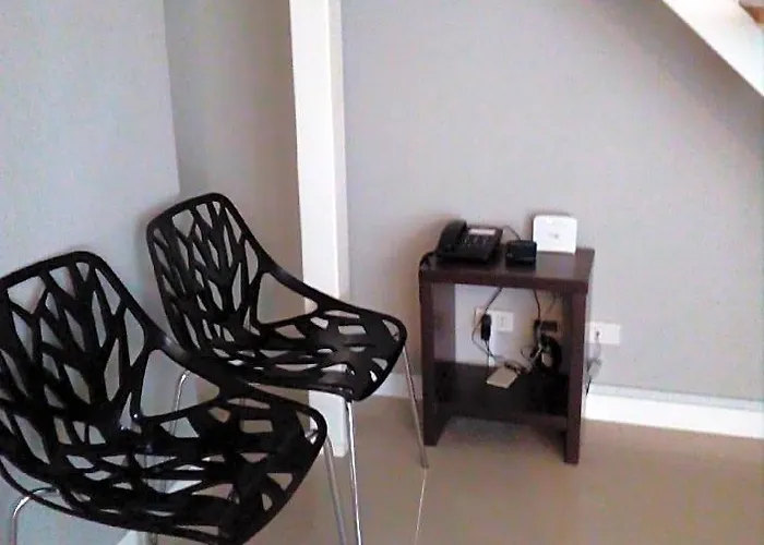Victoria Soho Apartment *